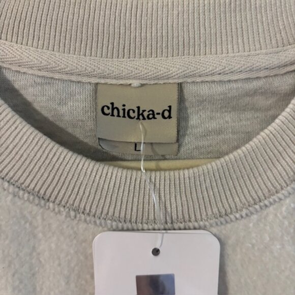 NWT Chicka-d Women's University of Iowa Standard Home Base Crew, White, Large - Picture 3 of 5